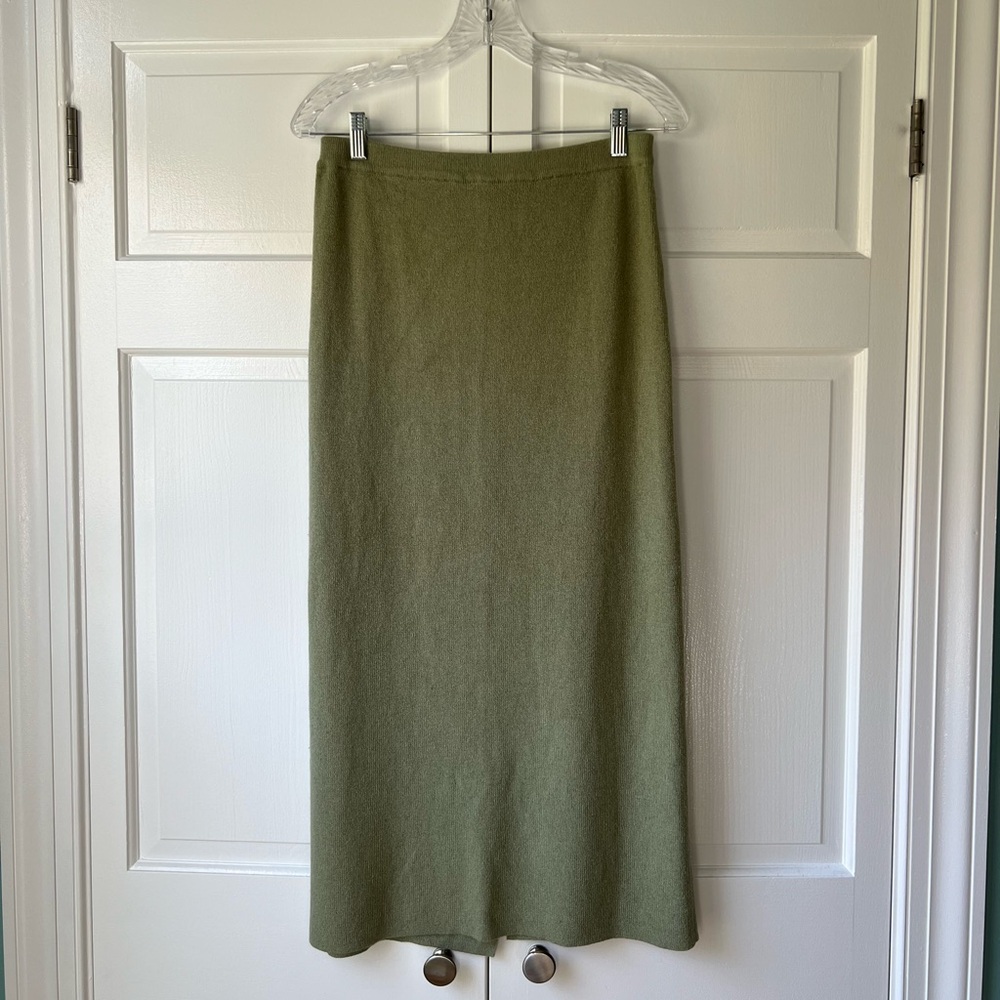 Green Knitted Skirt